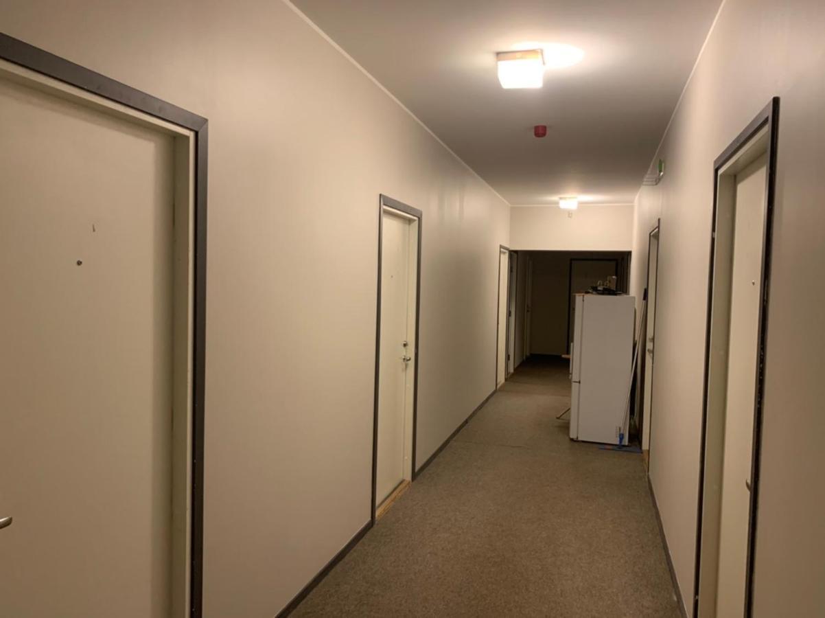 Rotermanni Hostel Near Harbor 4 Floor ทาลลินน์ ภายนอก รูปภาพ